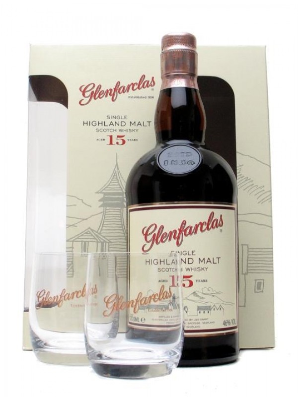 Glenfarclas 15 Year Old Set with Two Glasses